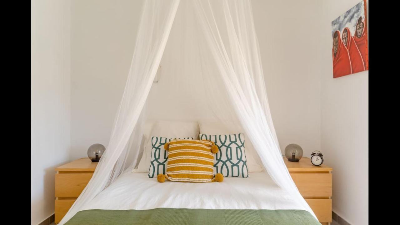 Bungalow A 2 Minutos De La Playa テウラーダ エクステリア 写真