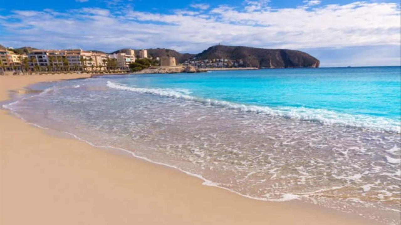 Bungalow A 2 Minutos De La Playa テウラーダ エクステリア 写真